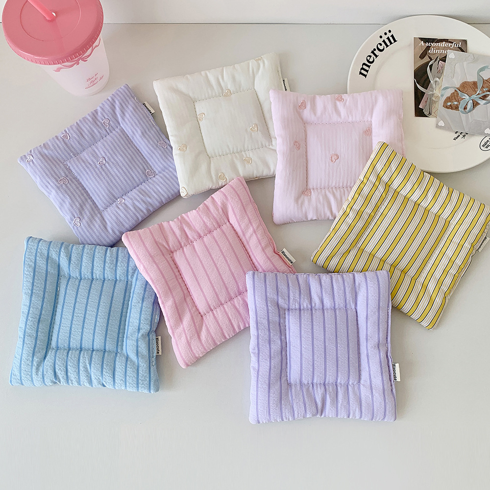 Cotton-filled Cream-colored Ta - Embroidery Cream 评论和价格