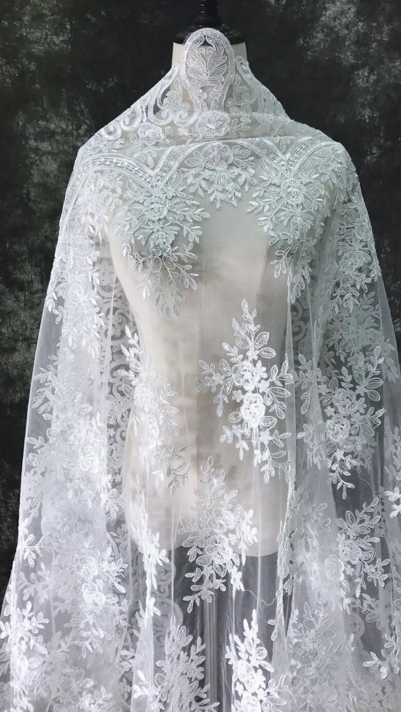 White Vintage Flower Embroider - Embroidery Veil 评论和价格