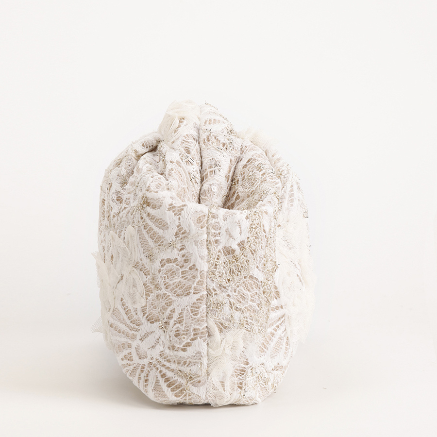 Lace Clouds Clutch Bag,Floral  - Embroidery Bali 评论和价格
