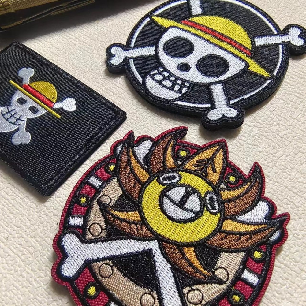One Piece Cartoon sleeve patch - Embroidery Patches 评论和价格
