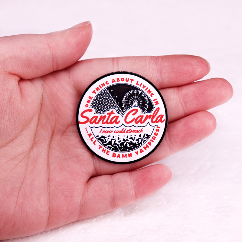 Lost Boys Inspired Santa Carla - Embroidery Lips 评论和价格
