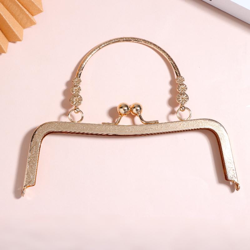 NewMetal Purse Frame With Curv - Embroidery Wallet 评论和价格