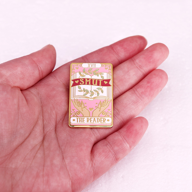 SMUT The Reader Book Enamel Pi - Embroidery Wallet 评论和价格