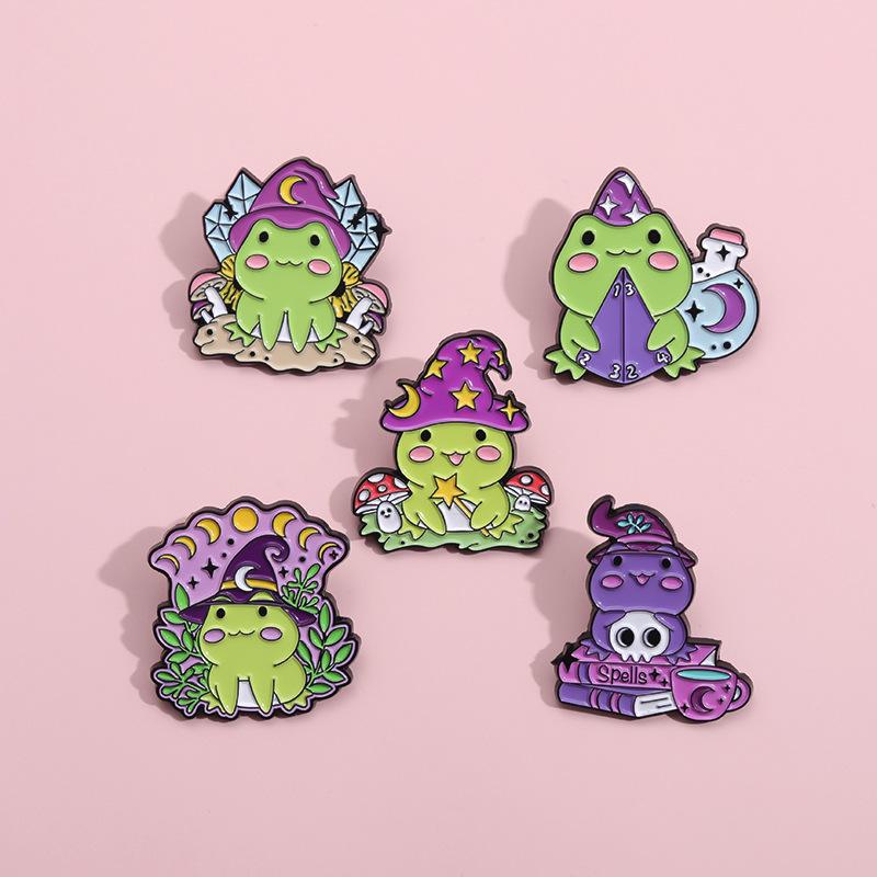Cute Frog Enamel Brooch Milk D - Embroidery Fish 评论和价格