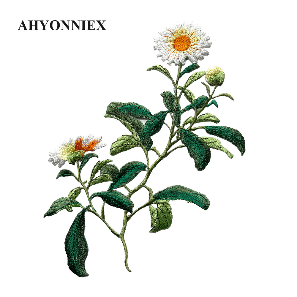 1 Piece Iron on Embroidery Pat - Embroidery Daisy Flower 评论和价格