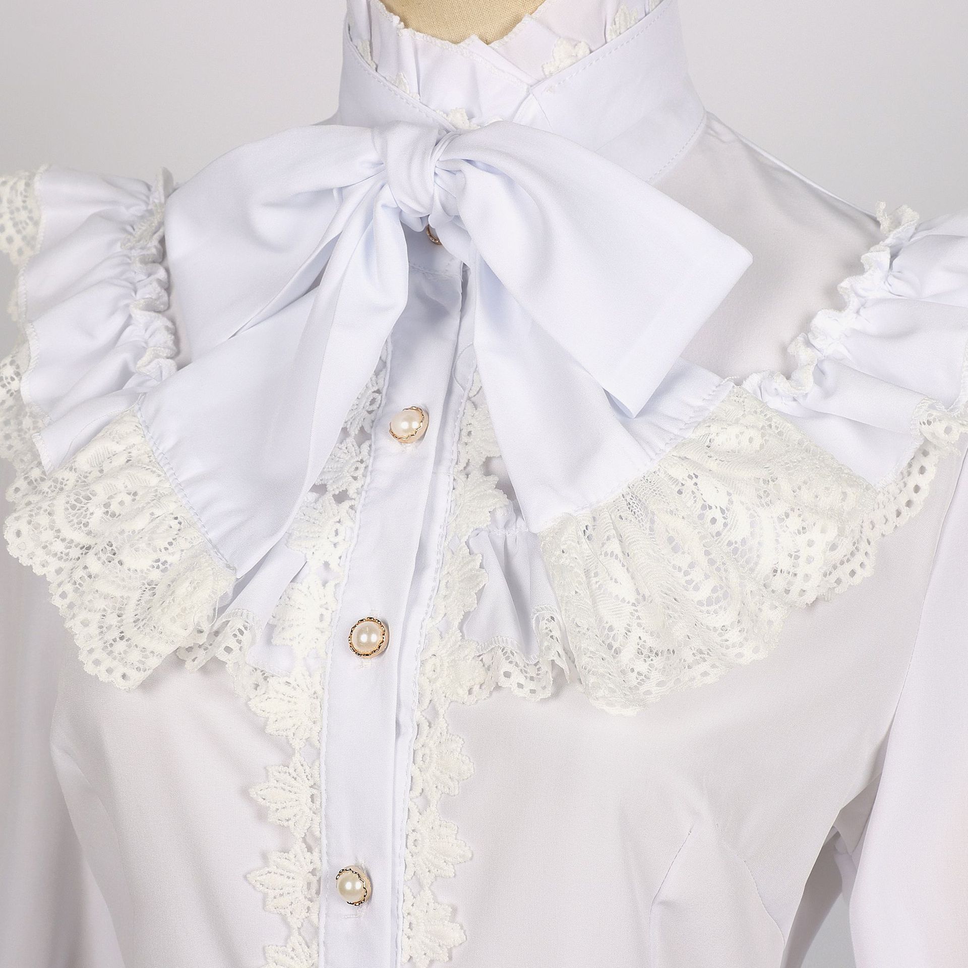 New Arrival Women's Victorian  - Embroidery Blouse 评论和价格