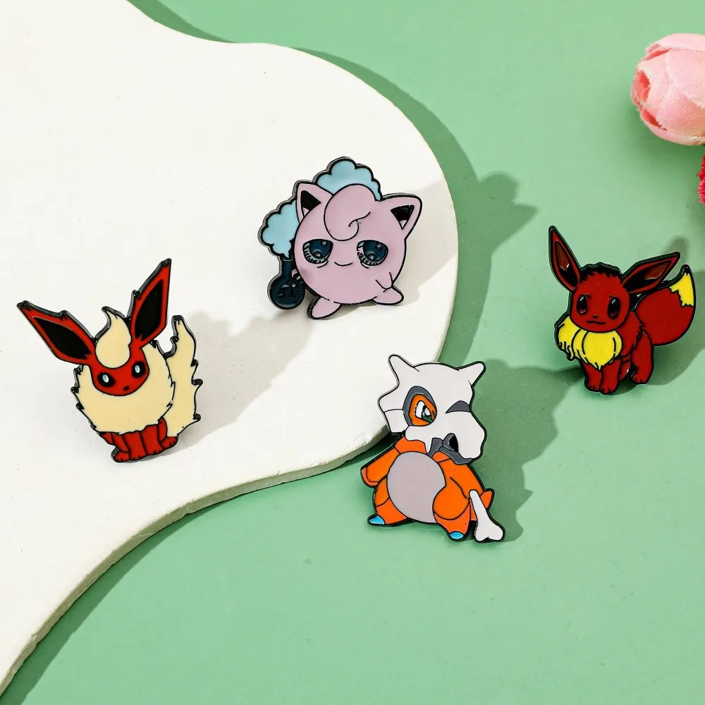 4 Pcs Characters Cartoon Brooc - Embroidery Outfit 评论和价格